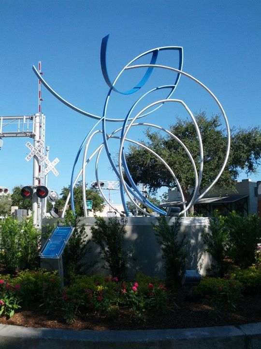 Campbell Park sculpture 