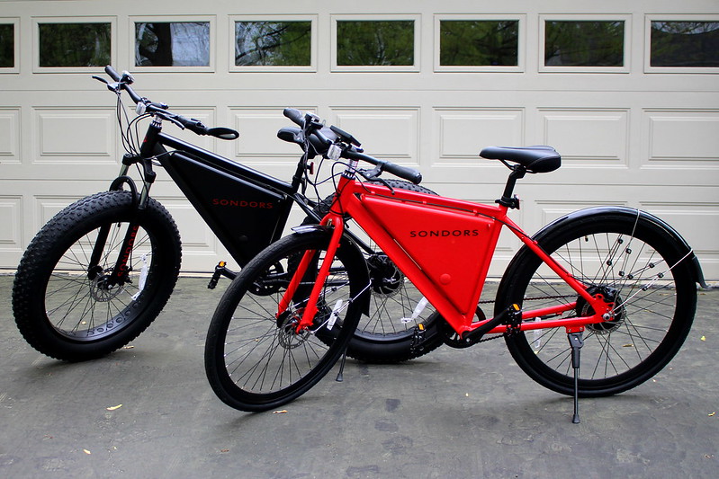 Two e-bikes. Photo by Joe Haupt/Flickr Creative Commons: https://www.flickr.com/photos/51764518@N02/27018723157/in/album-72157694519802374/